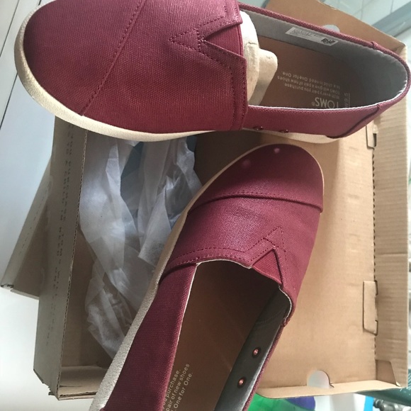 toms 9.5 womens